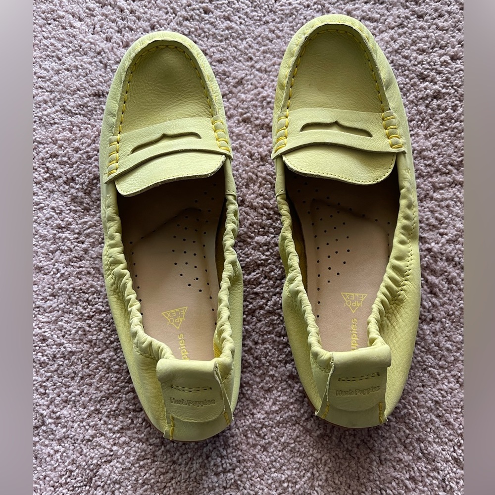 Hush Puppies Loafer Yellow (Women) 8.5